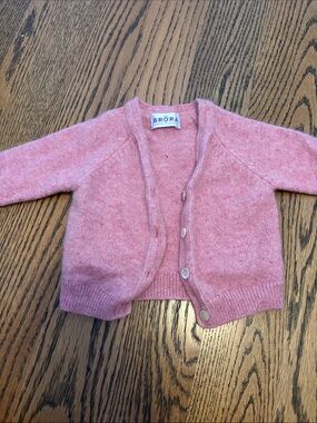 BRORA Kids Soft Pink Scottish Cashmere Button Cardigan